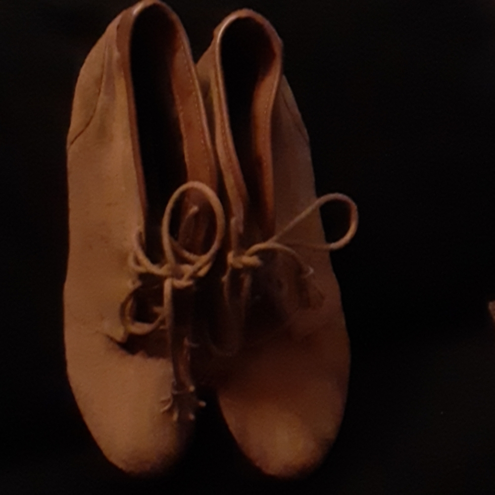 Madden Girl wedges preowned
